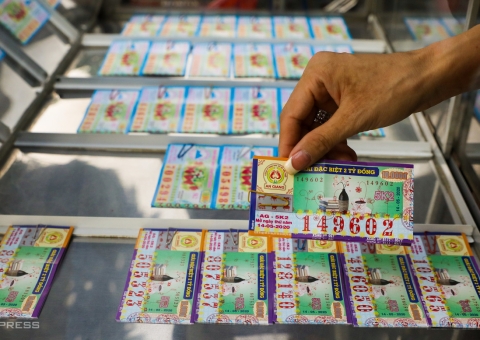 245 Kinh doanhDoanh nghiệpThứ hai, 24/7/2023, 13:54 (GMT+7) Lãi gần 8.800 tỷ, các công ty xổ số miền Nam xin tăng vé phát hành